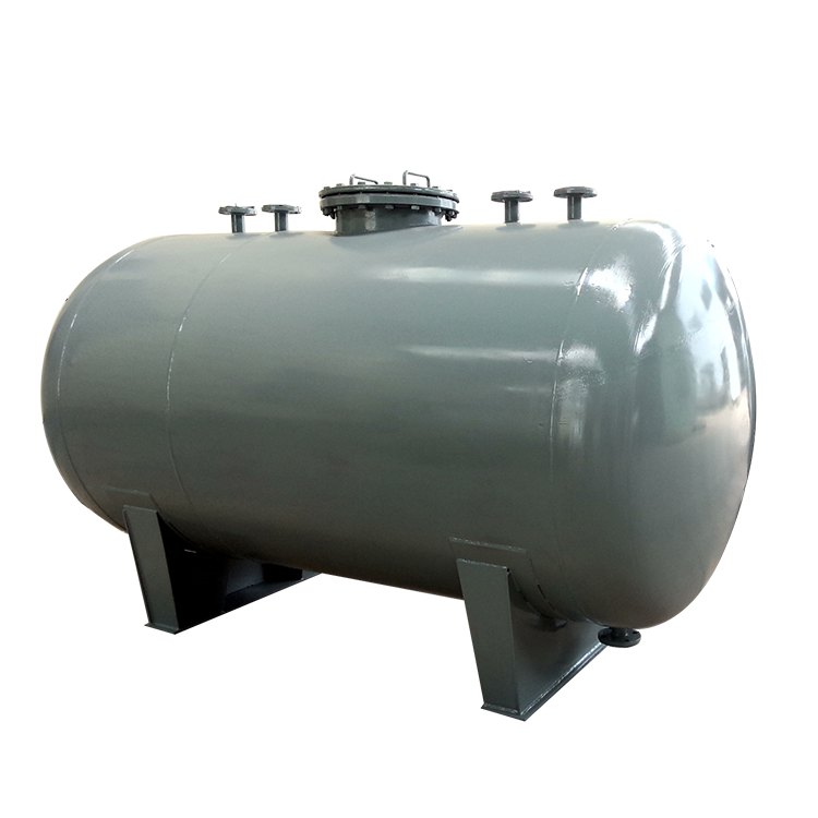 Oil and water temporary storage tank