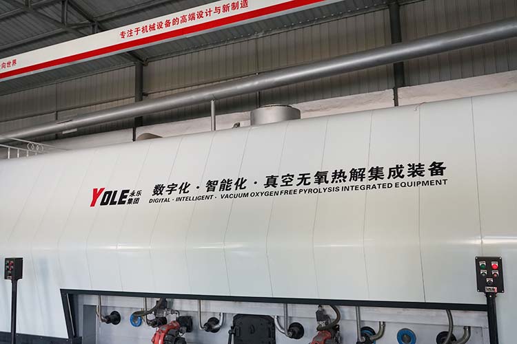 Oil sludge equipment with excellent oil sludge treatment system