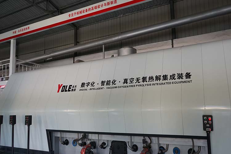 The importance of the application and treatment of medical waste disposal equipment.