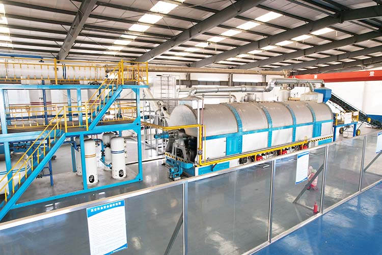 Waste and scrap tyre refining equipment contributes to British environmental development