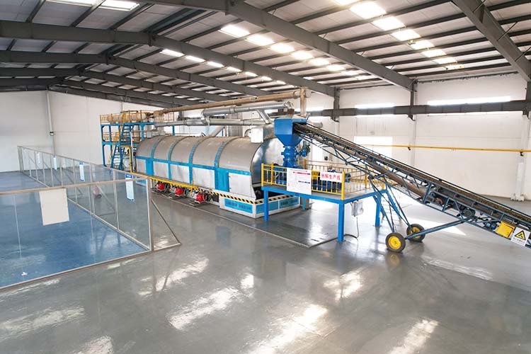 Waste and scrap tyre refining equipment contributes to British environmental development