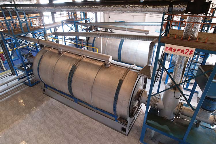 Waste Tire Regeneration in Venezuela Helps Development of Infrastructure Agriculture